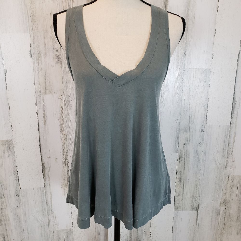 Splendid Vintage Whisper Tank in Olive Branch Size XS